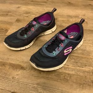 Skechers Air-Cooled Memory Foam